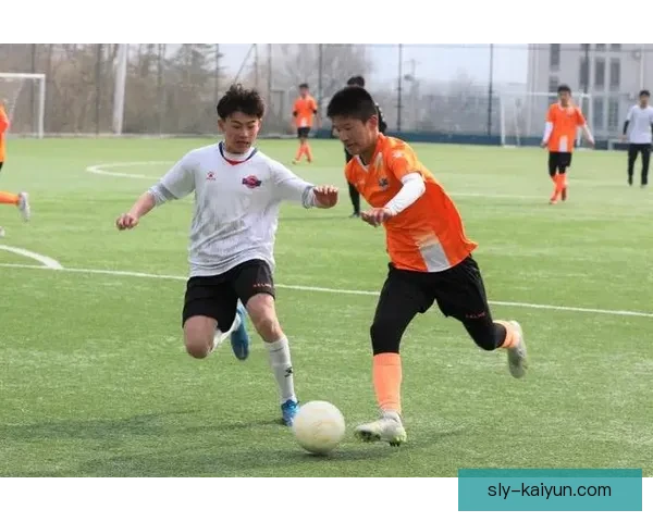 欧洲U17锦标赛赛程公布，参赛球队备受关注，赛事将精彩纷呈。