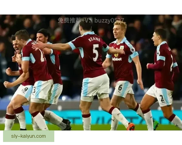 英超卢克·沃尔什表现稳健，再次帮助球队巩固防线